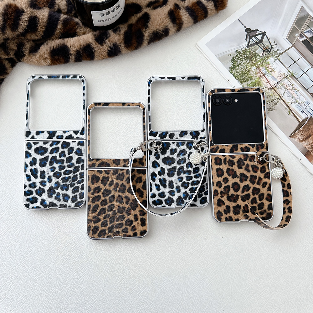 Phone Cases With Pictures - Casing Ponsel Lipat Motif Macan Tutul
